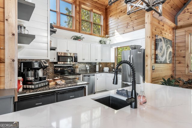 85 Foster Cove Road Blue Ridge - 28