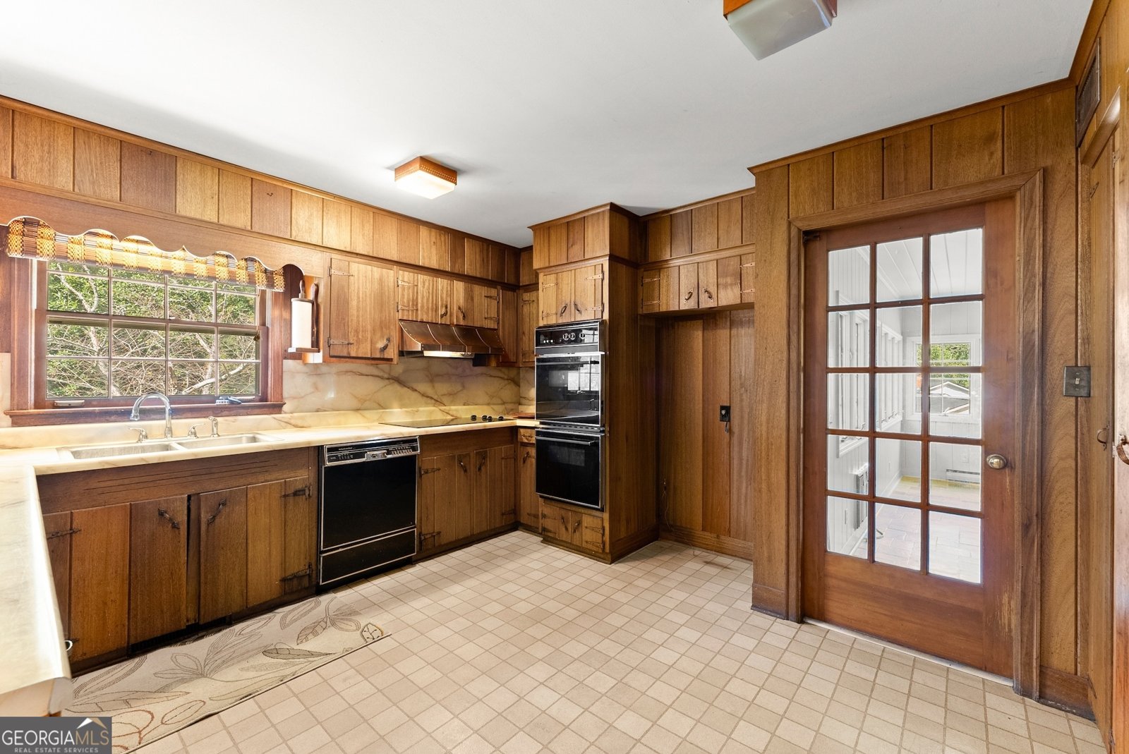 1352 Burns Drive Gainesville - 17