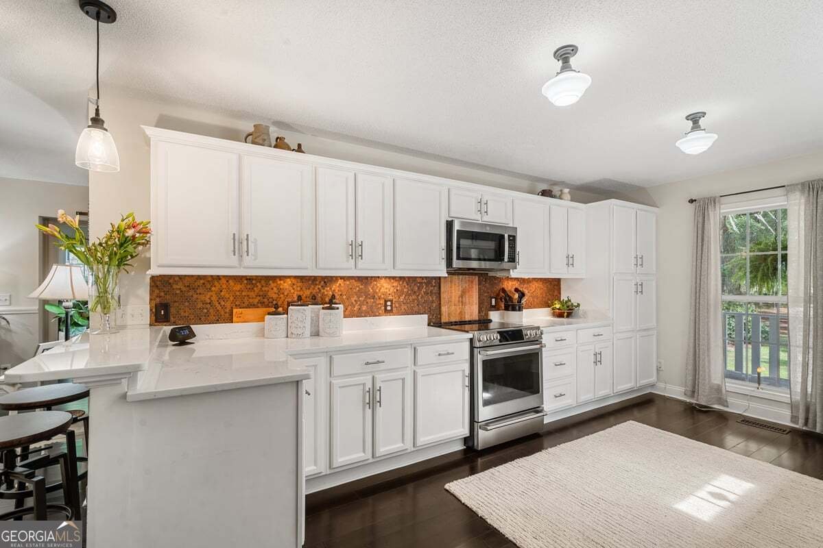 22532 Hwy 144 Richmond Hill - 11