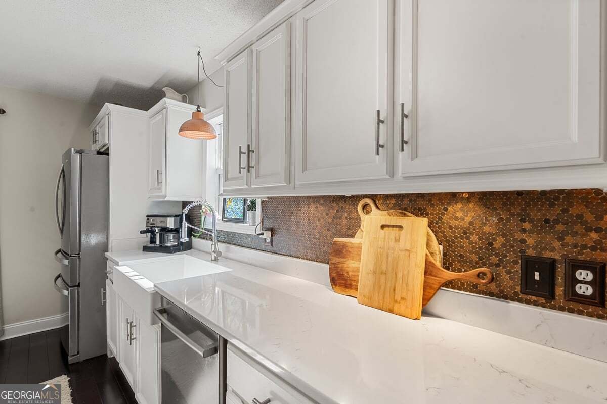 22532 Hwy 144 Richmond Hill - 12