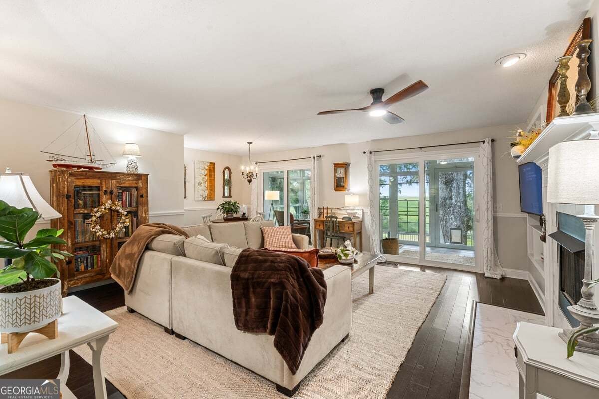 22532 Hwy 144 Richmond Hill - 4