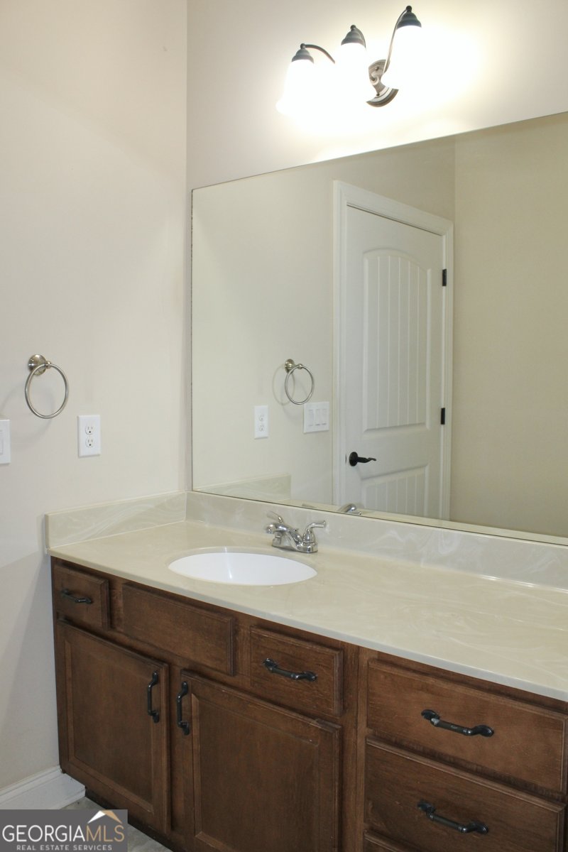 855 Ideal Place Winder - 20