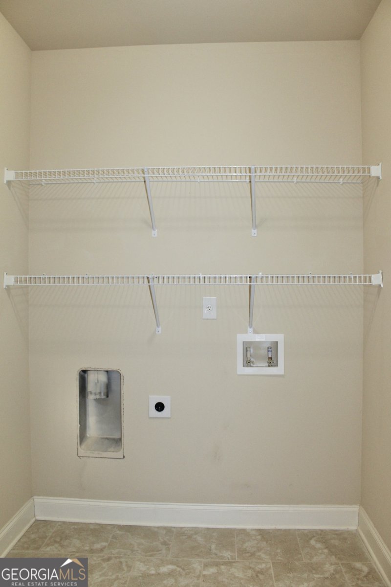 855 Ideal Place Winder - 28