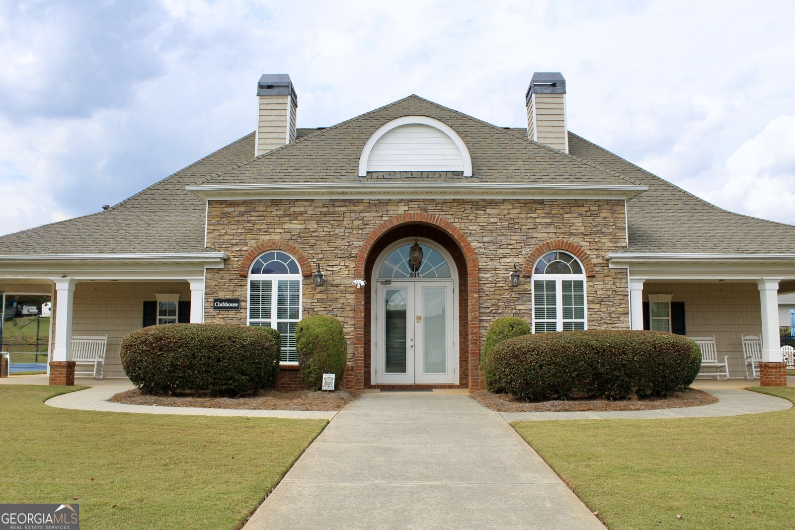 855 Ideal Place Winder - 36