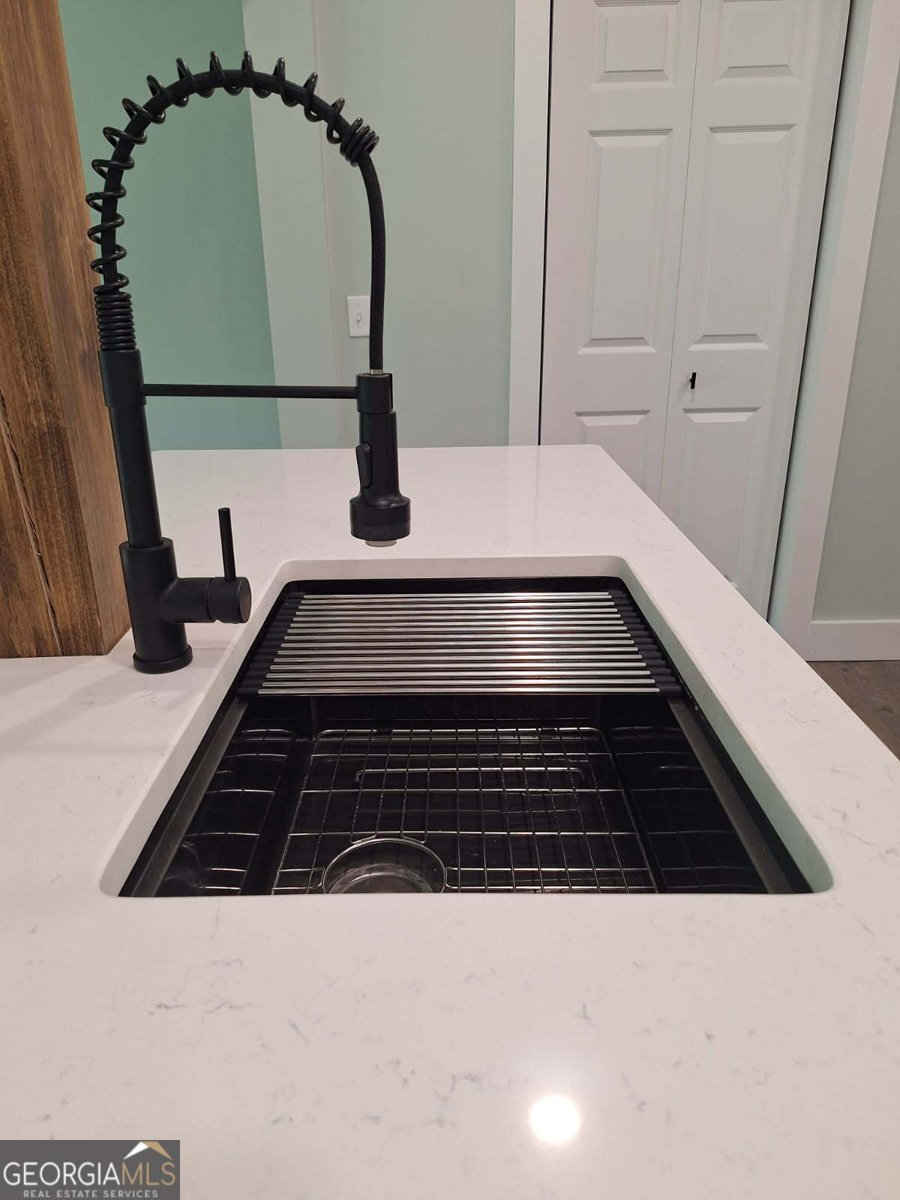 713 Ave H West Point - 11