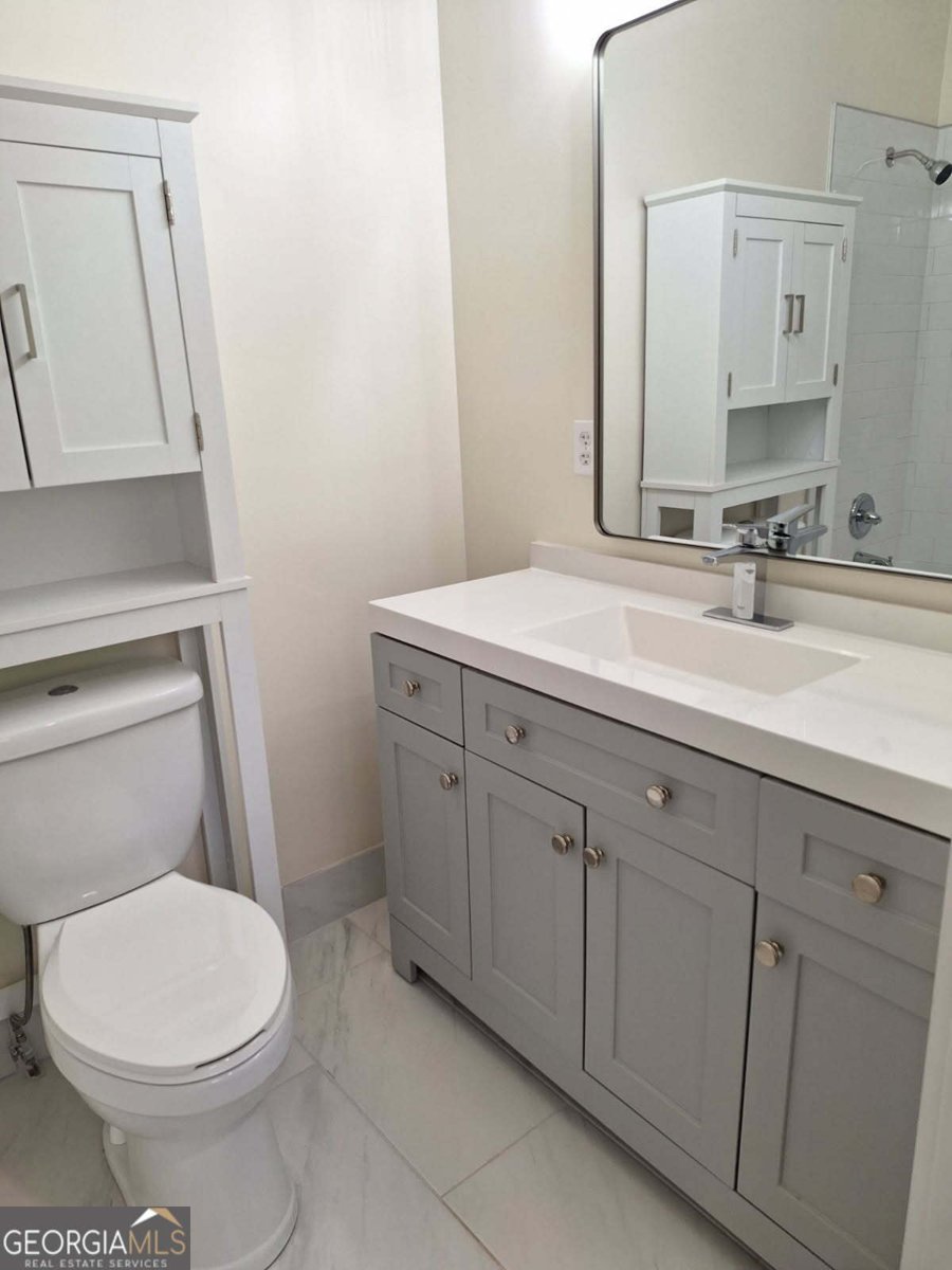 713 Ave H West Point - 23