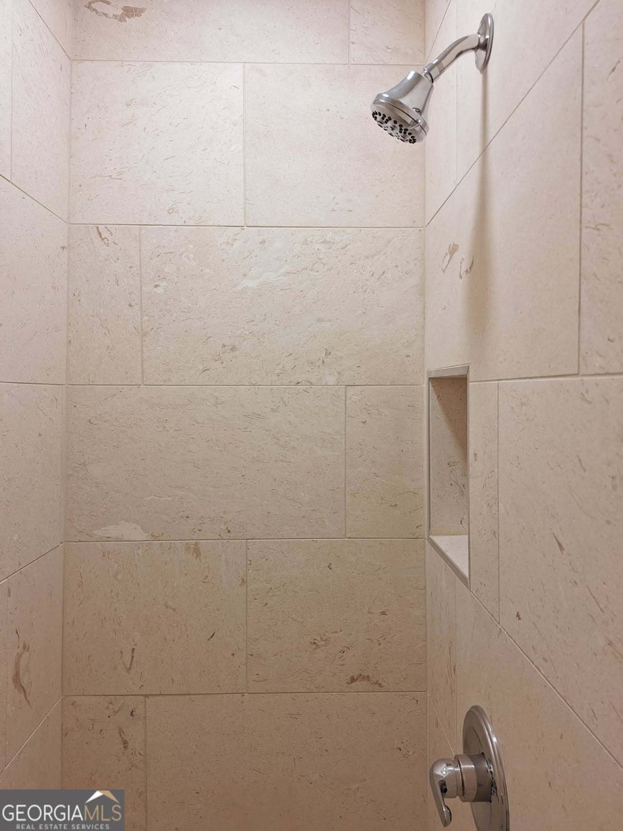 713 Ave H West Point - 28