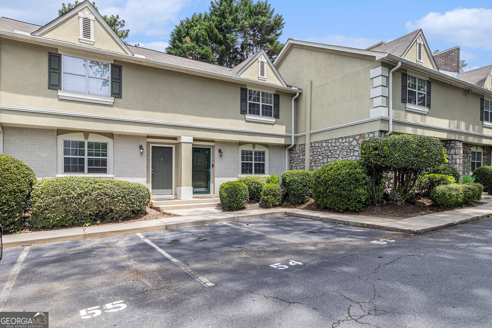 6900 ROSWELL Road Atlanta - 28