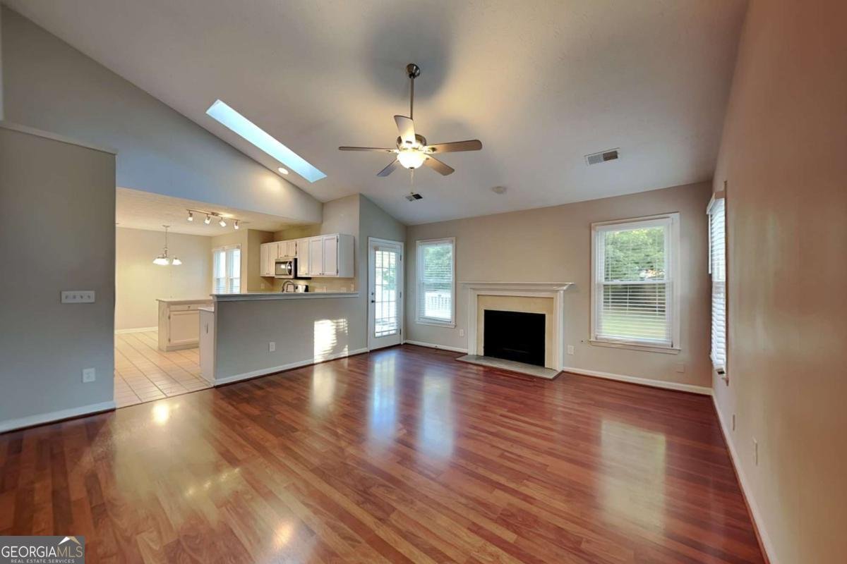 465 Mikasa Drive Alpharetta - 2