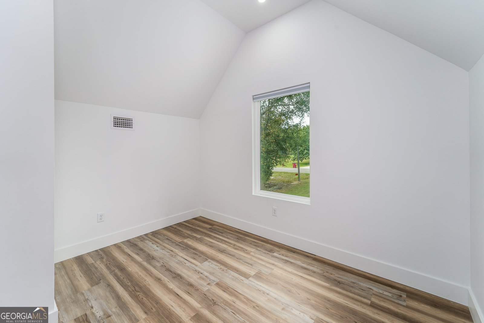 835 Azalea Street Blackshear - 24