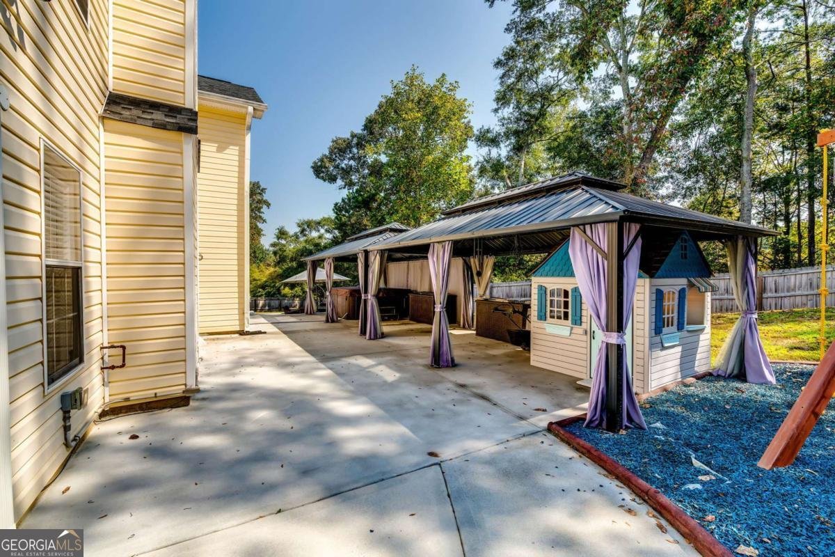 8241 Mckenzie Place Lithonia - 23