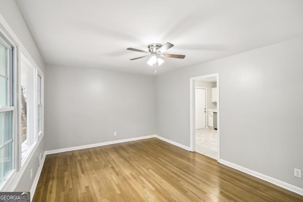 2804 Dearwood Drive Atlanta - 27