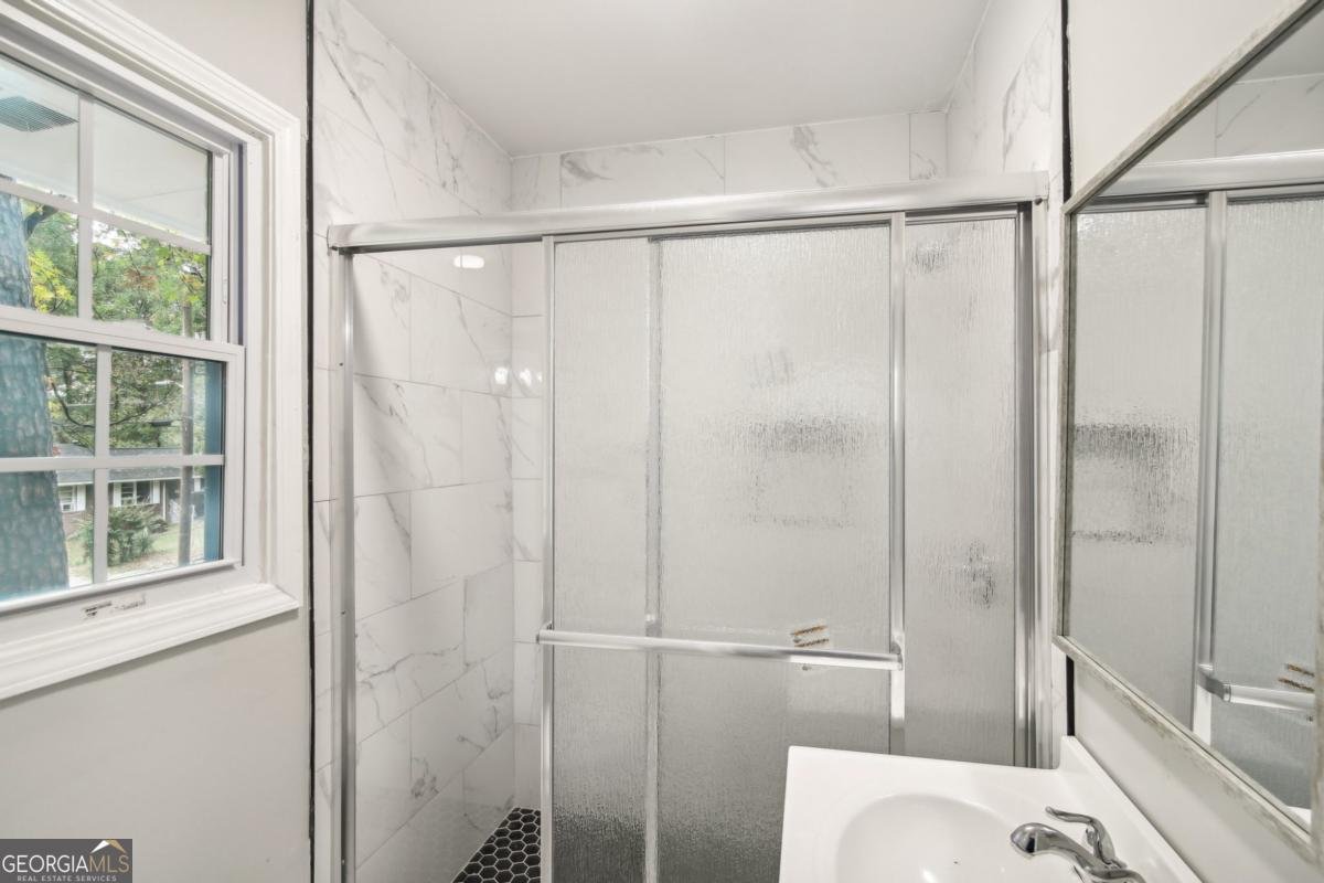 2804 Dearwood Drive Atlanta - 29