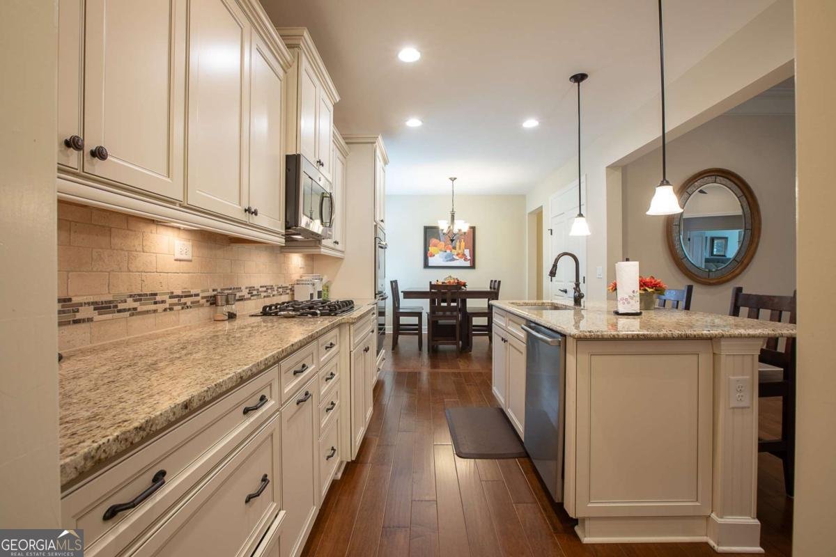 3758 Cypresswood Point Gainesville - 3