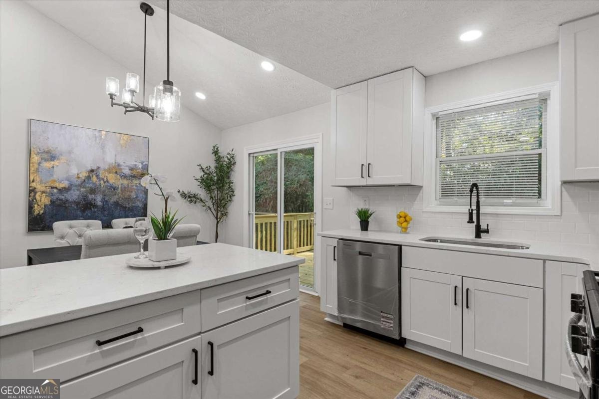 3778 Glen Mora Drive Decatur - 12