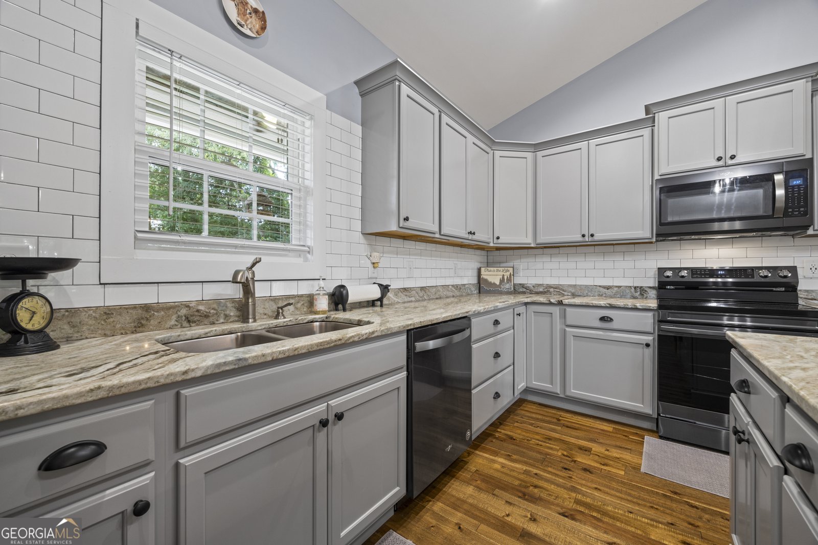 132 Cherokee Lane Lavonia - 23