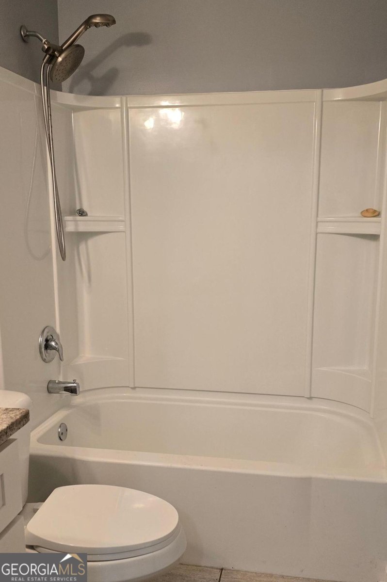 915 Navajo Trail Covington - 13