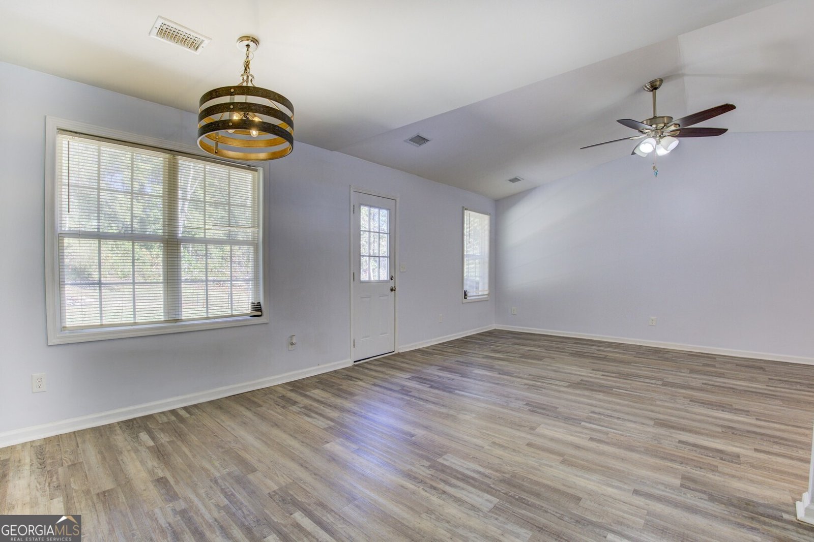 915 Navajo Trail Covington - 20