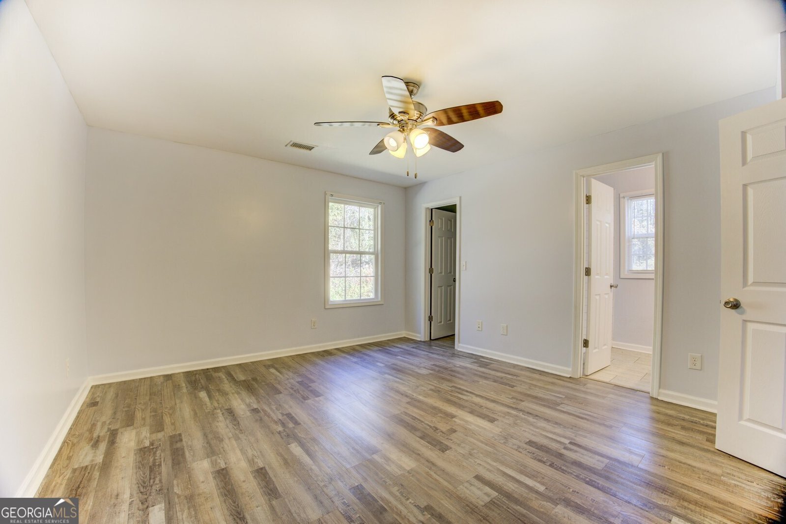 915 Navajo Trail Covington - 28