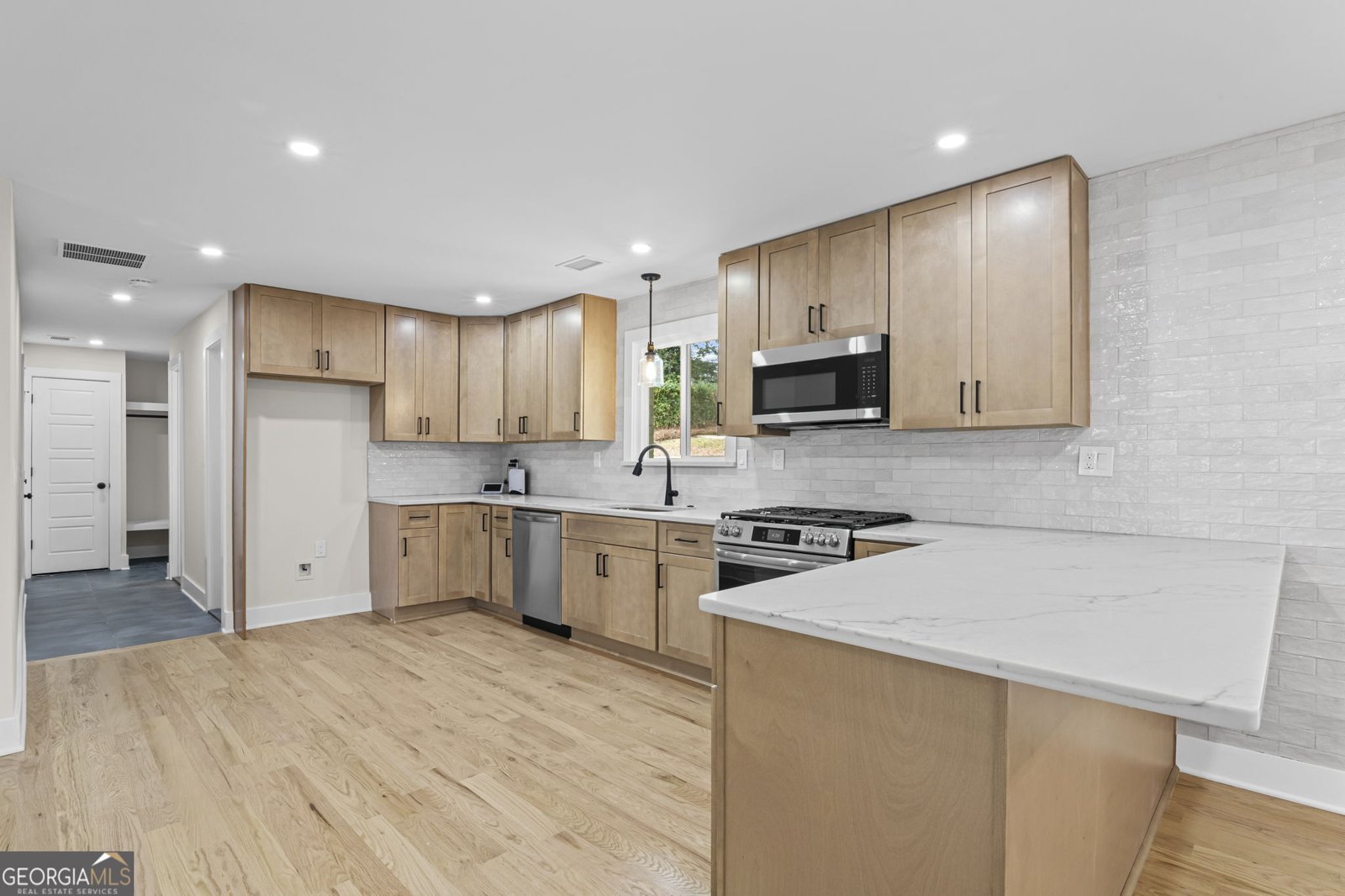 1564 Boulderwoods Drive Atlanta - 5