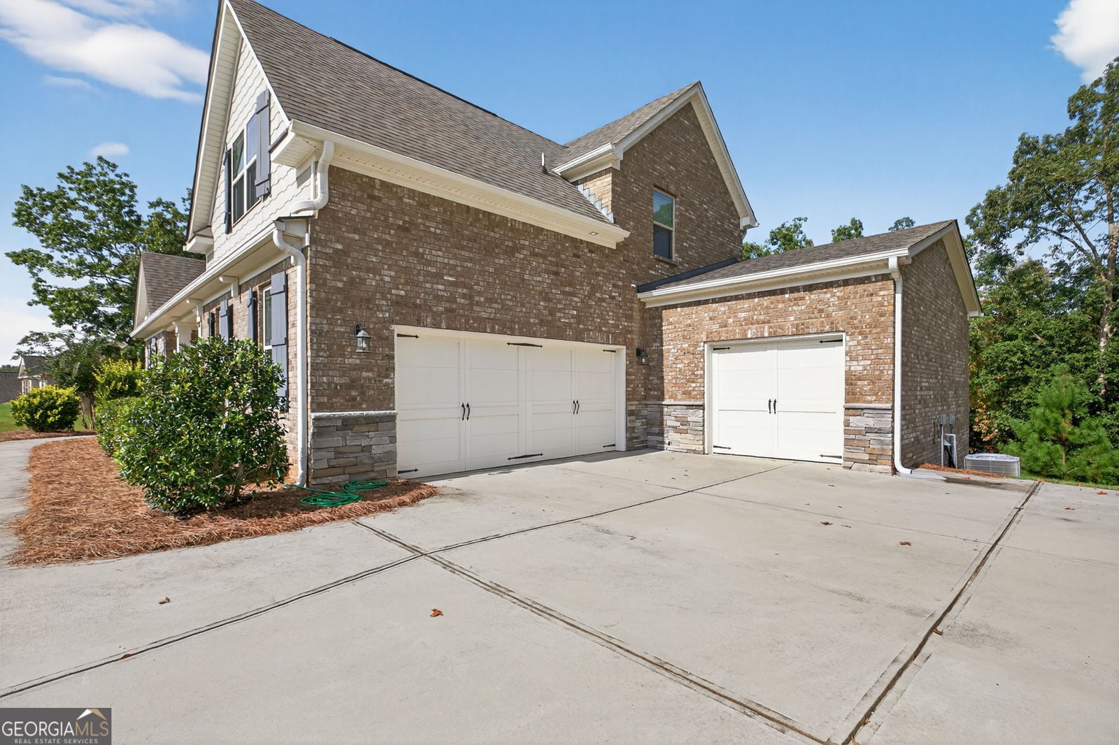 5473 Oconee Drive Douglasville - 40