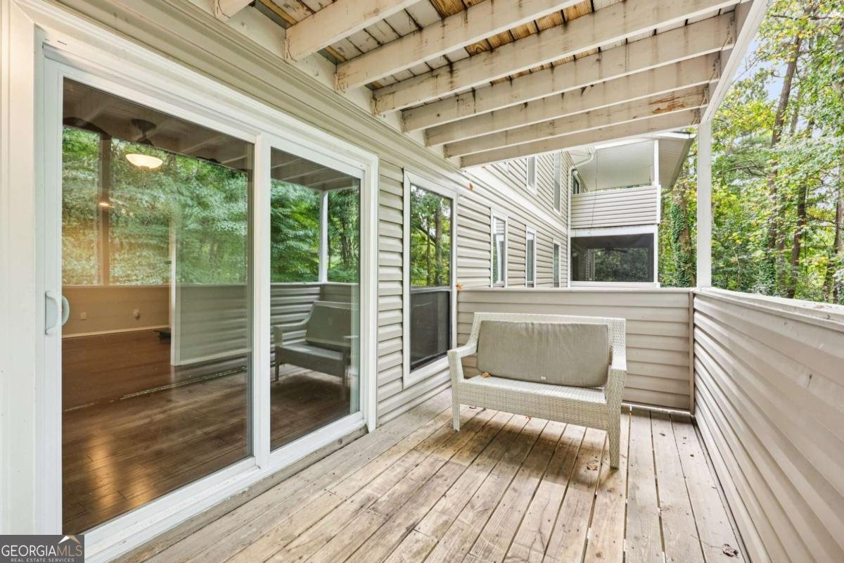 907 Wynnes Ridge Circle Marietta - 29