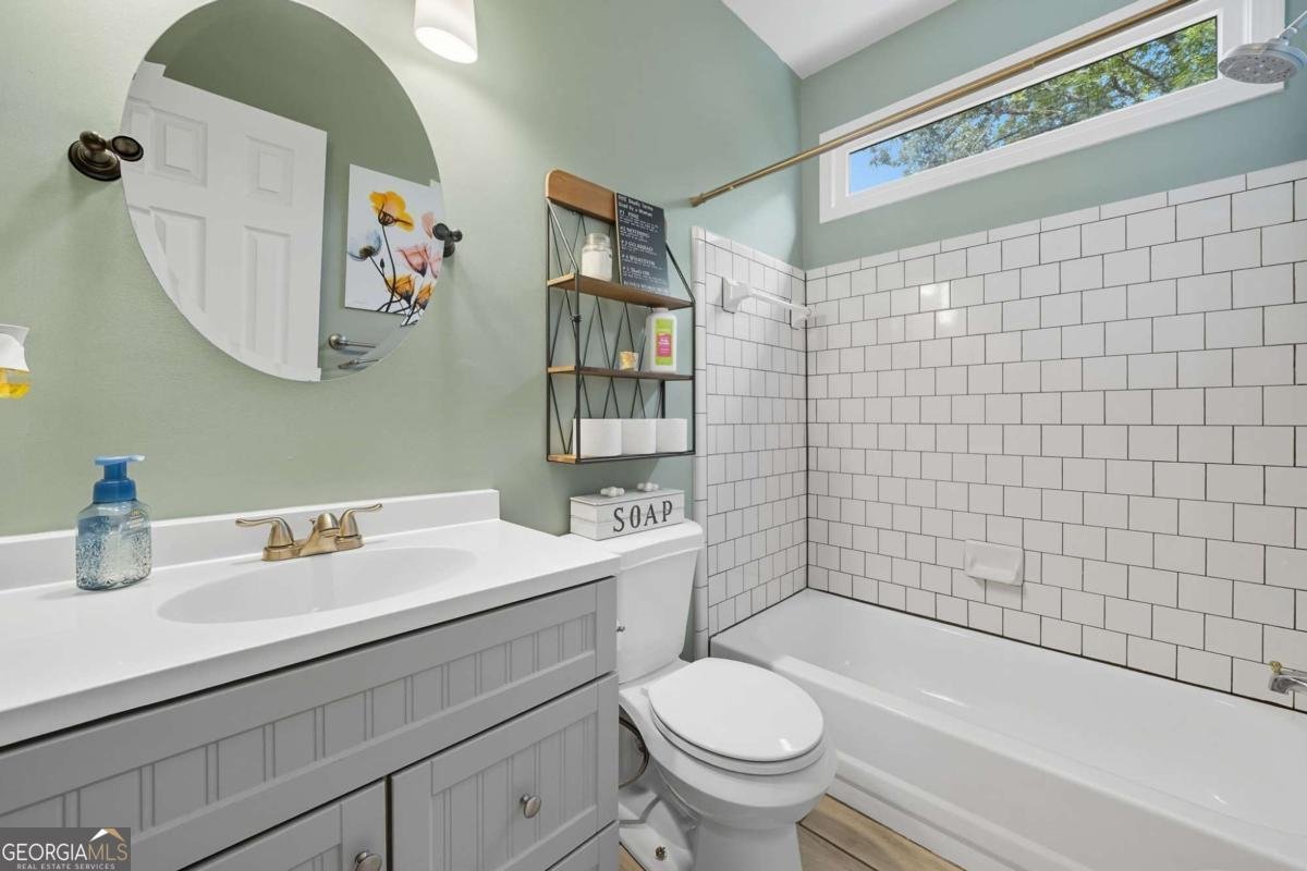 1905 Barrett Drive Cumming - 22