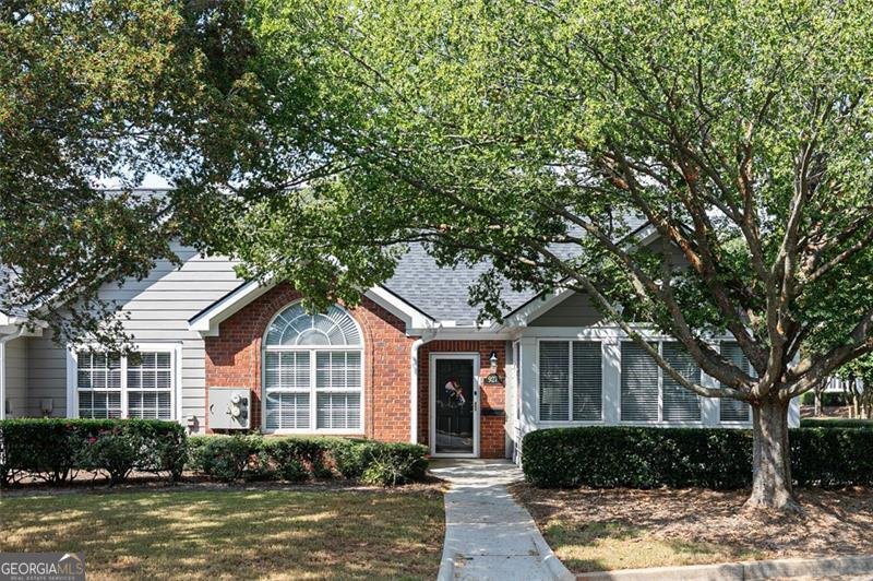 927 Burnt Hickory Circle Marietta - 2