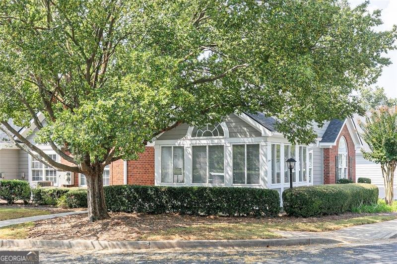 927 Burnt Hickory Circle Marietta - 3