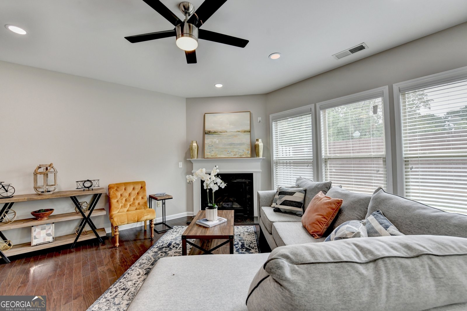 1155 HAMPTON OAKS Drive Alpharetta - 11