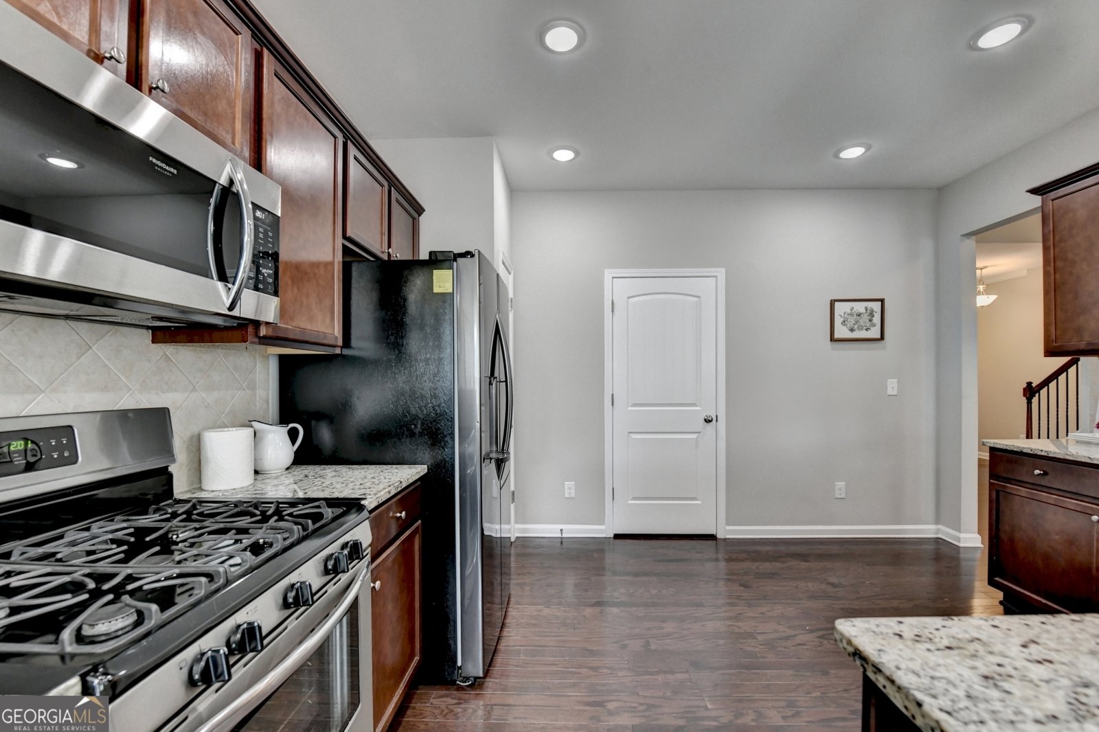 1155 HAMPTON OAKS Drive Alpharetta - 16