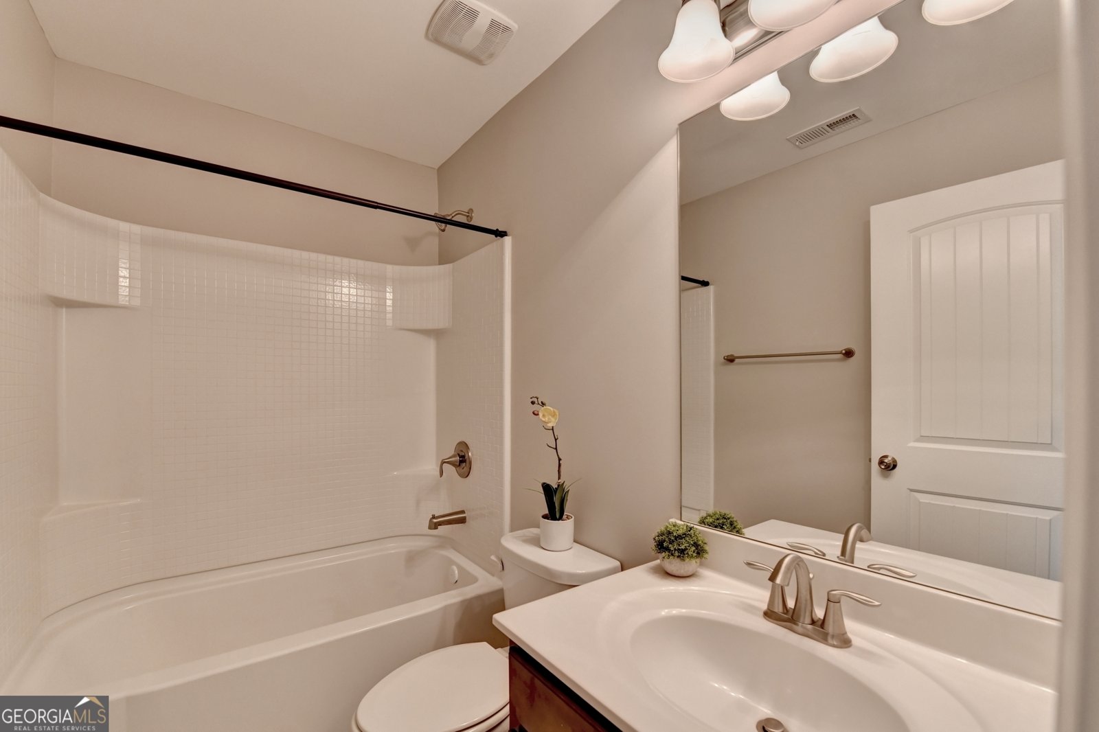 1155 HAMPTON OAKS Drive Alpharetta - 33