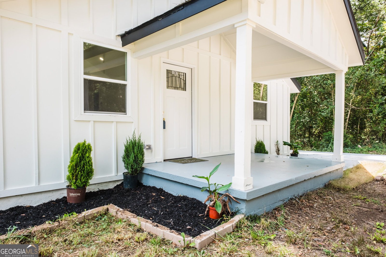 1087 Hillcrest Drive Atlanta - 1