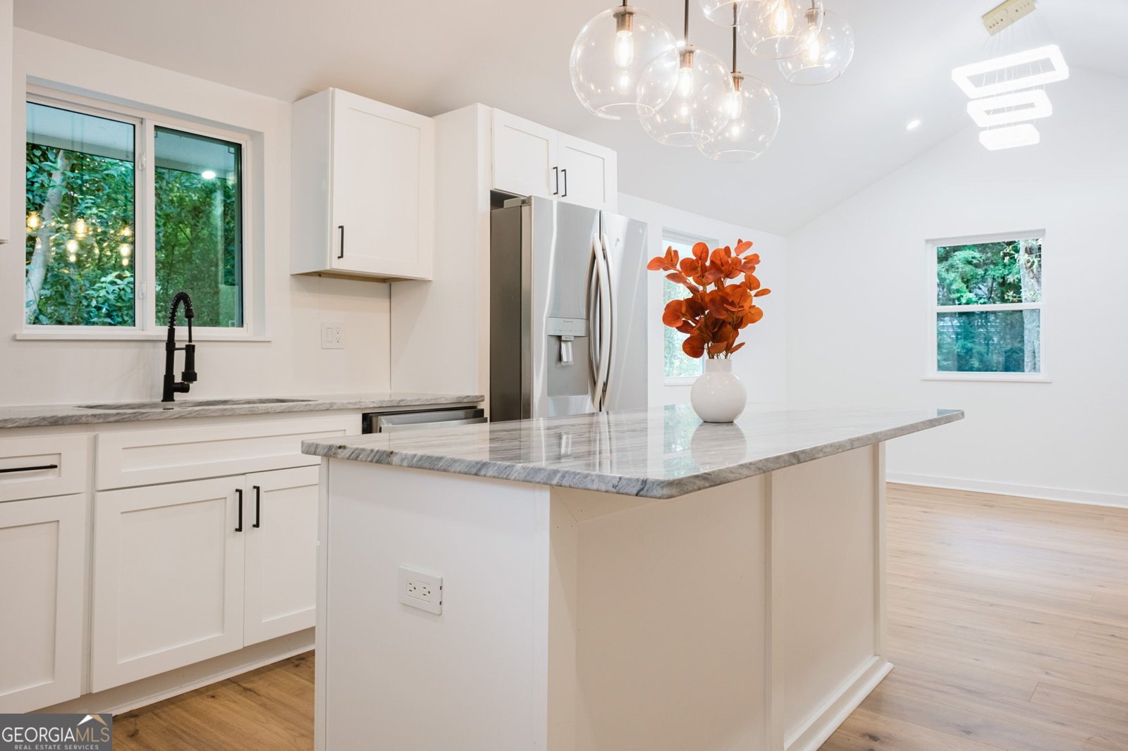 1087 Hillcrest Drive Atlanta - 14