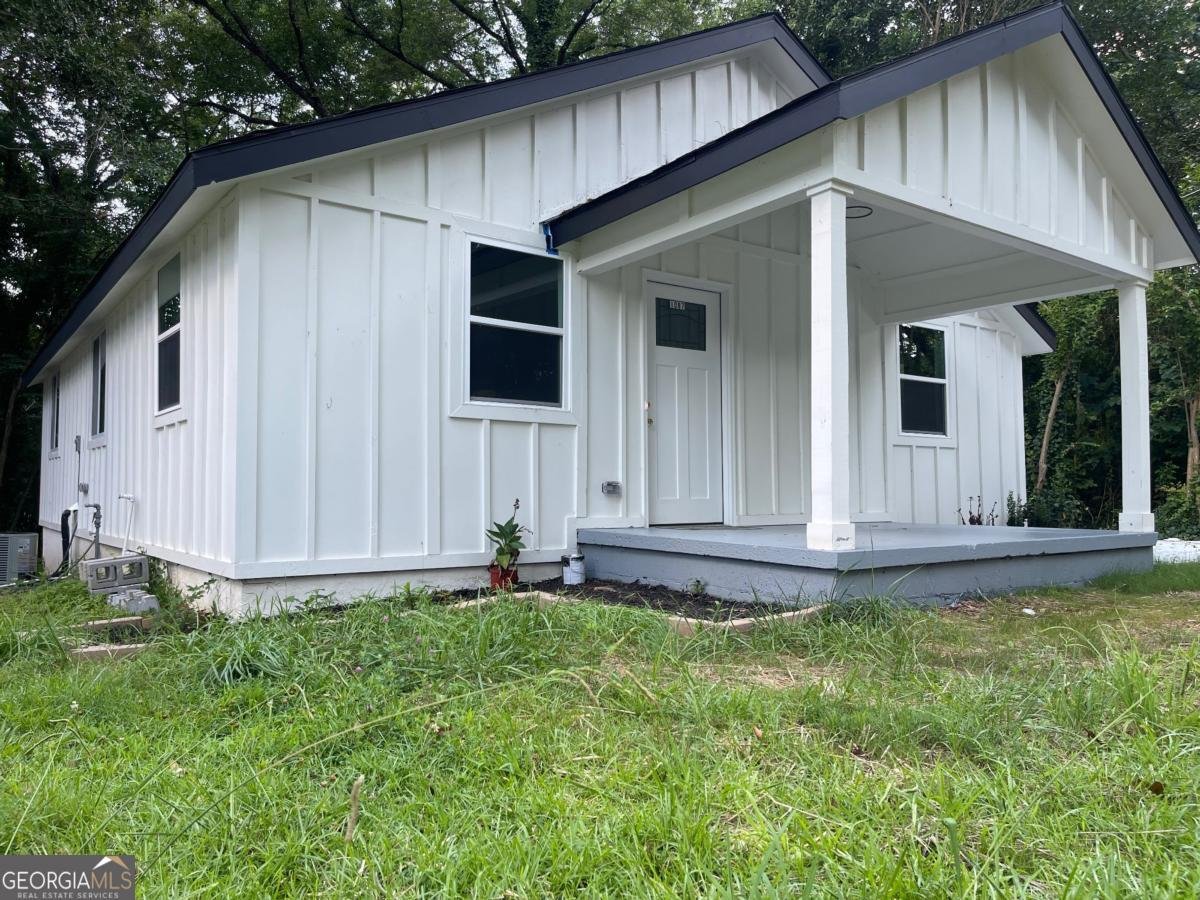 1087 Hillcrest Drive Atlanta - 2