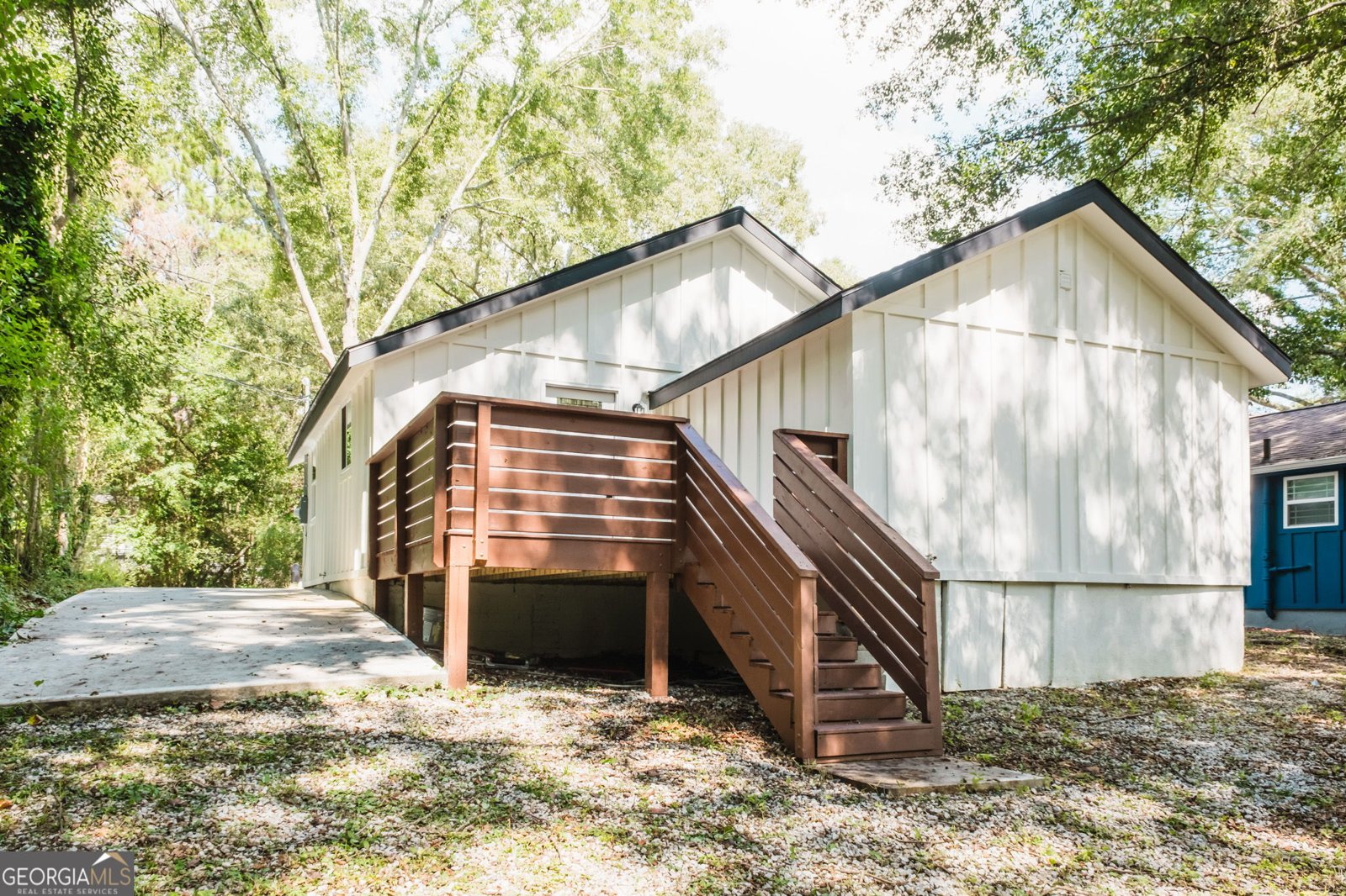 1087 Hillcrest Drive Atlanta - 27