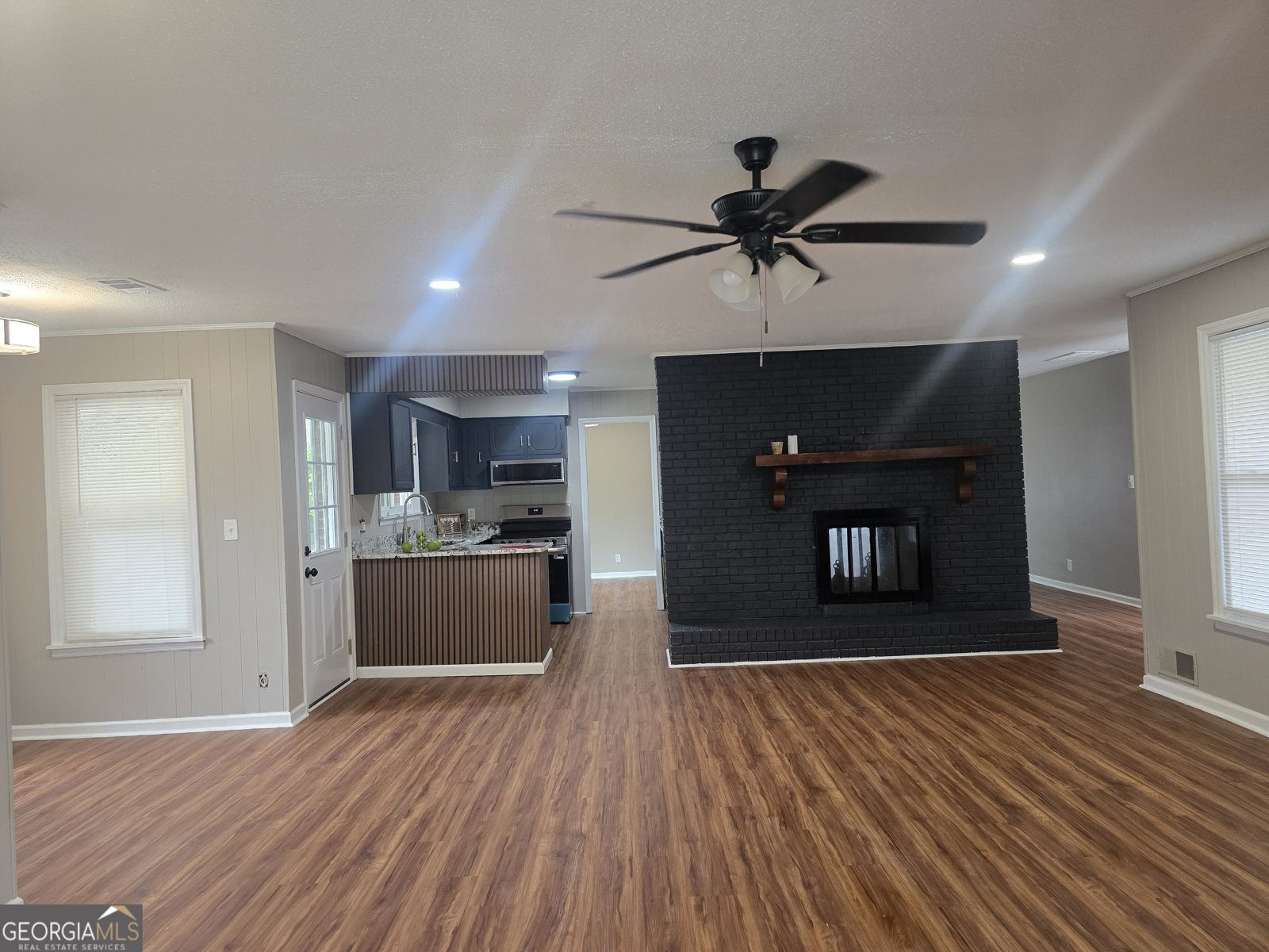 317 BARNETT Washington - 10