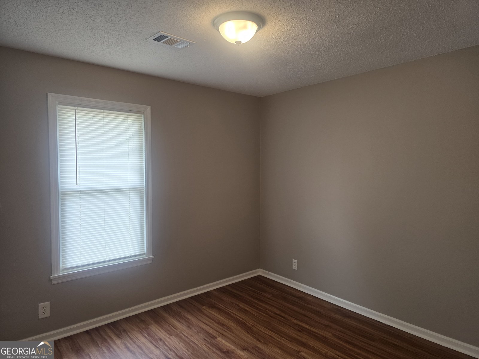 317 BARNETT Washington - 25