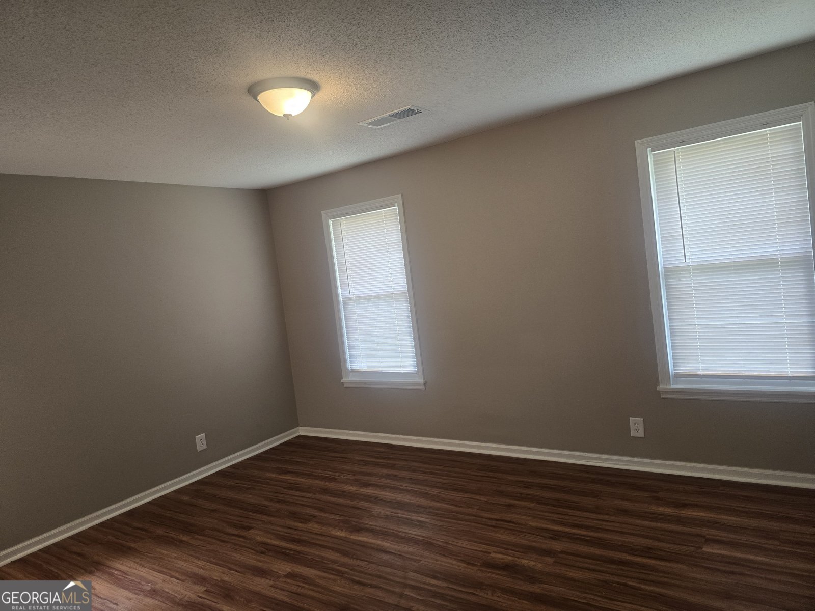 317 BARNETT Washington - 26