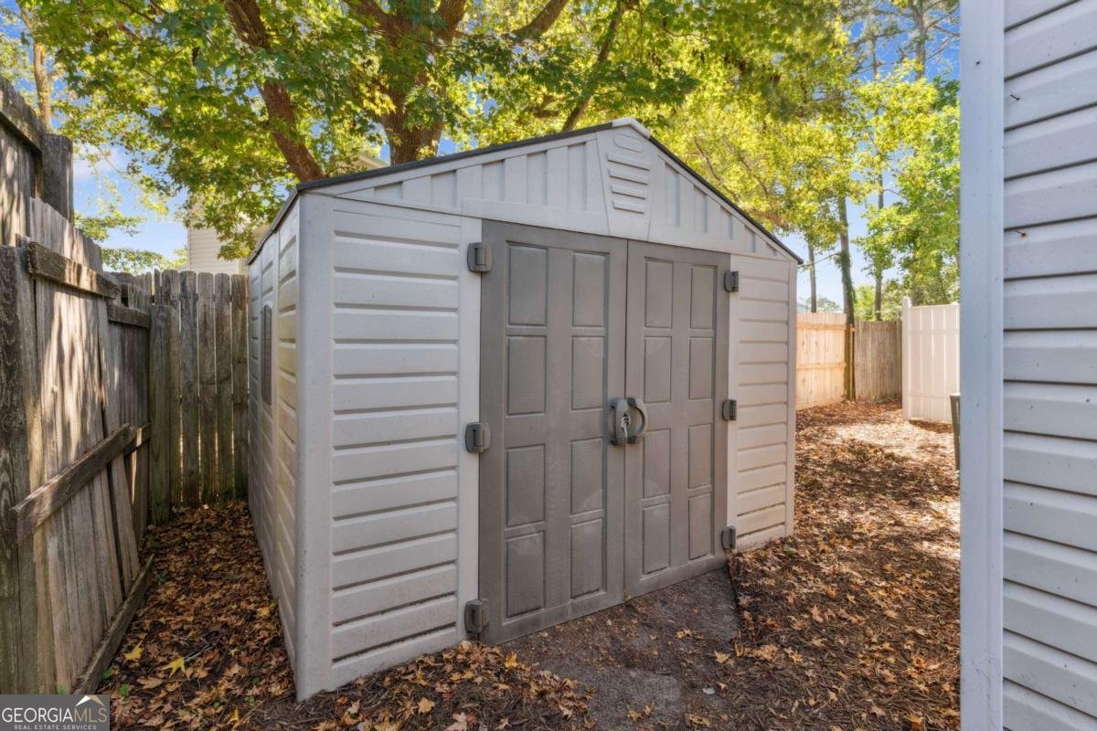 105 Adams Court Brunswick - 21