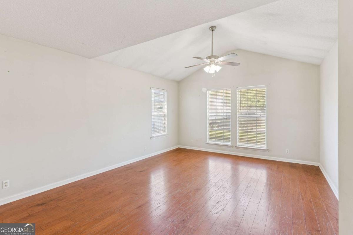 105 Adams Court Brunswick - 4