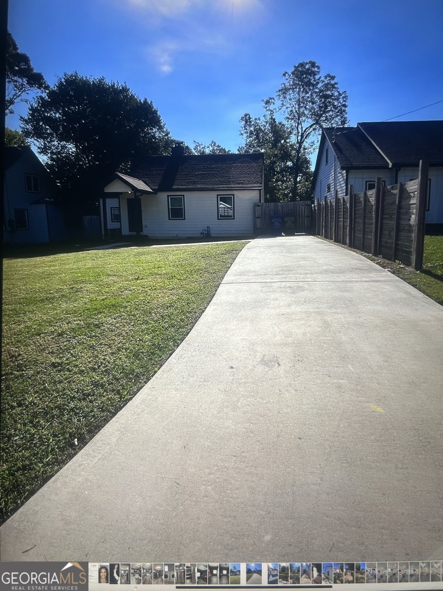 1132 Oak Knoll Terrace Atlanta - 2