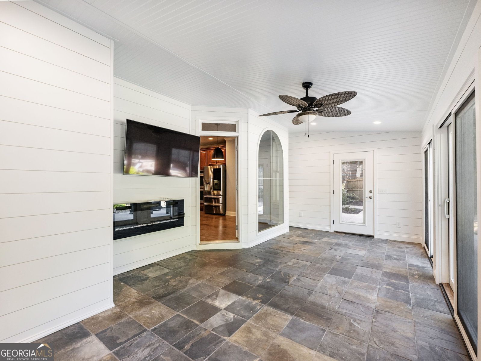 24 Douglas Drive Jefferson - 26