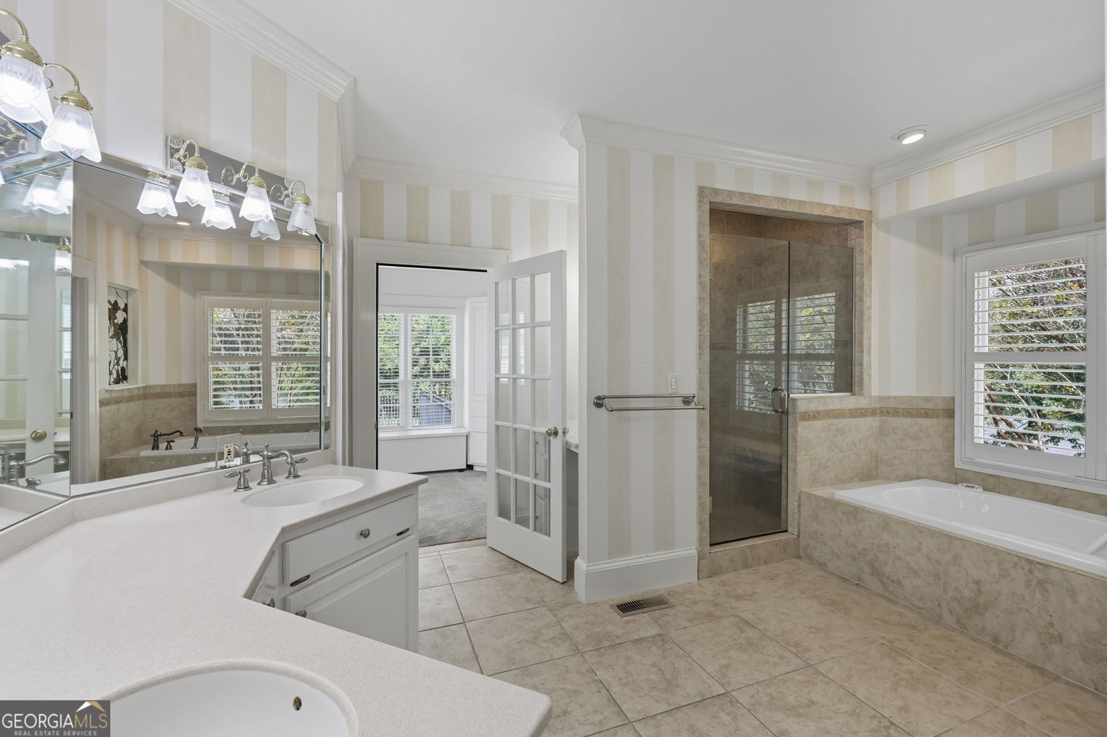 790 Lake Drive Gainesville - 26