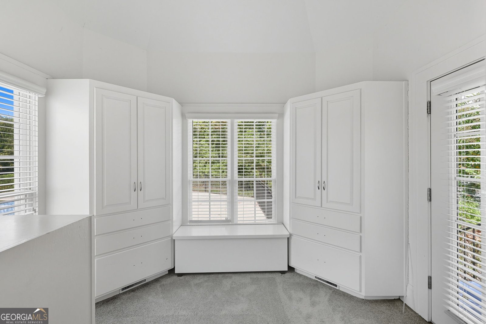 790 Lake Drive Gainesville - 27