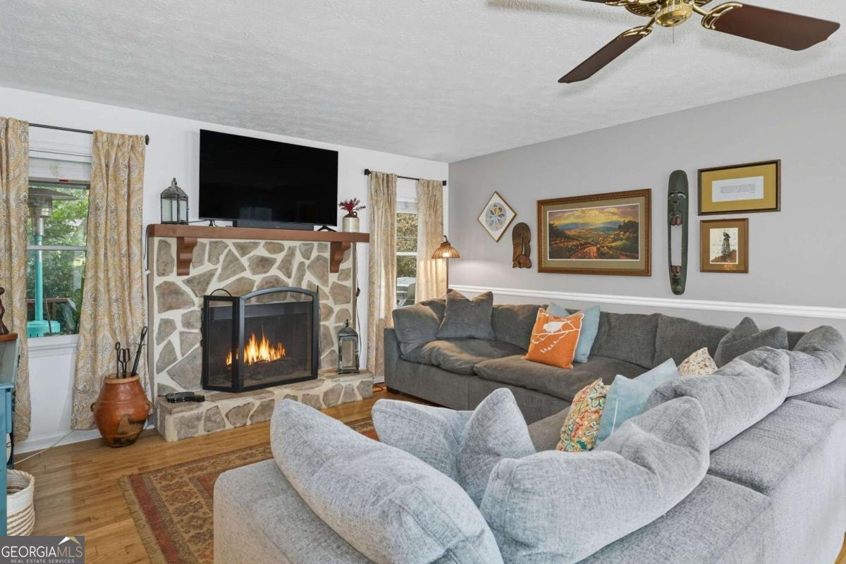 516 Cherokee Court Woodstock - 10