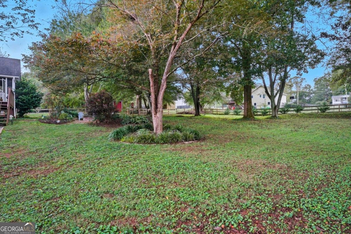 516 Cherokee Court Woodstock - 35