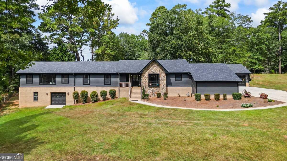 1765 Elizabeth Court Conyers - 1