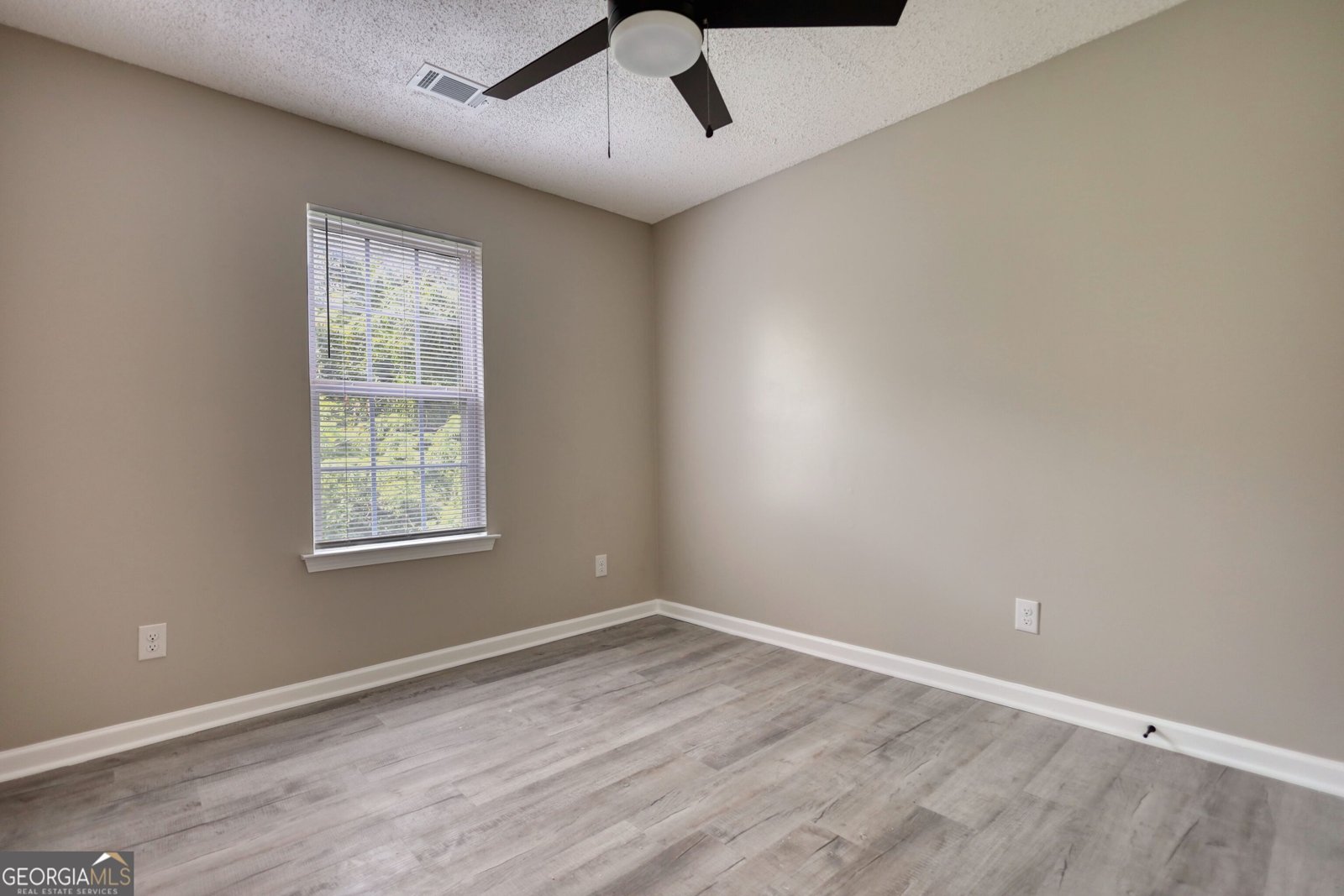 1643 Hallmark Hills Drive Griffin - 19