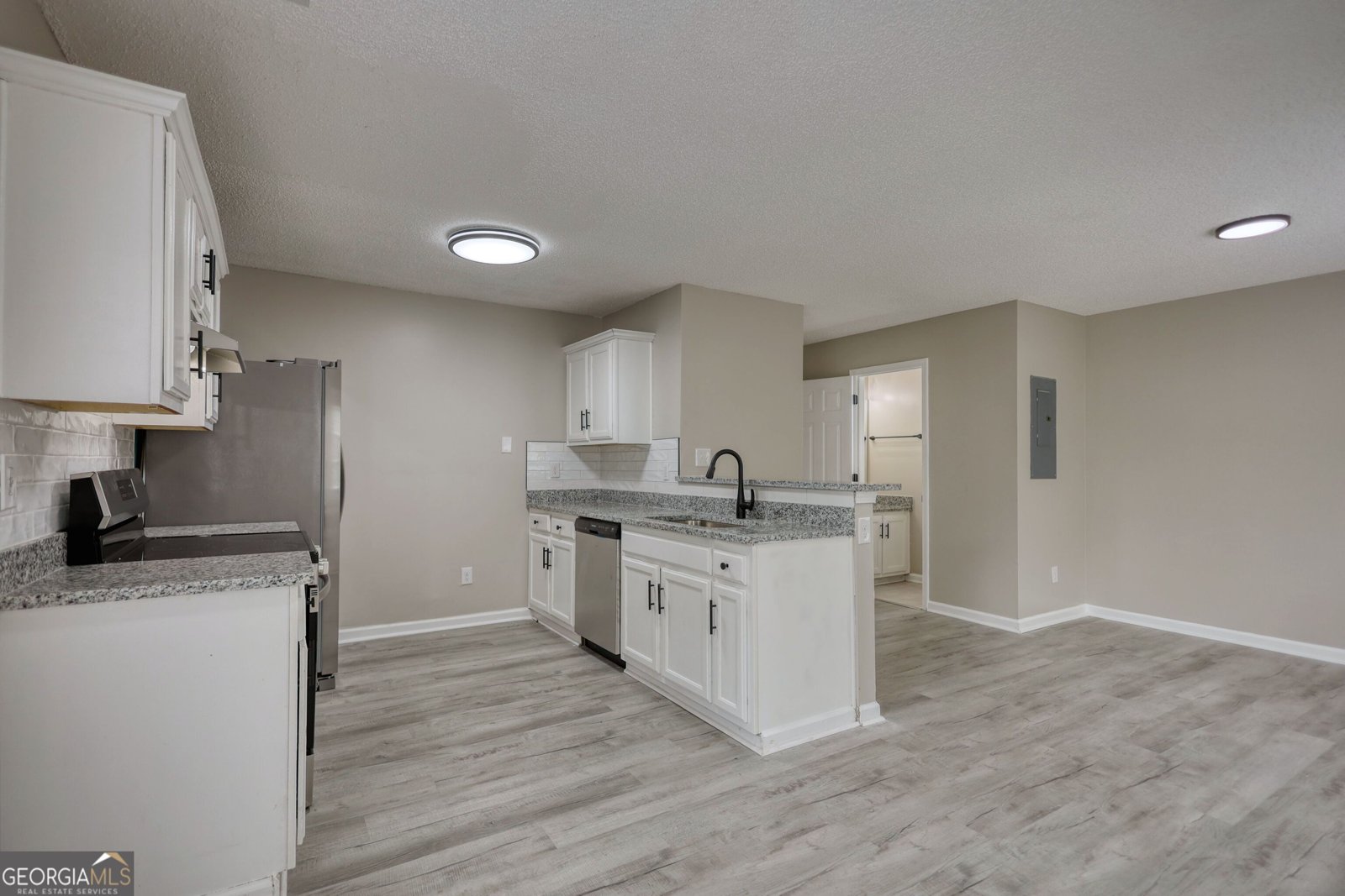 1643 Hallmark Hills Drive Griffin - 8